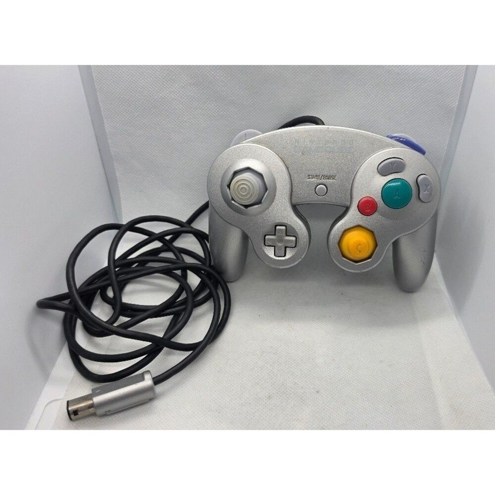 Official Nintendo GameCube Platinum OEM DOL-003 Controller